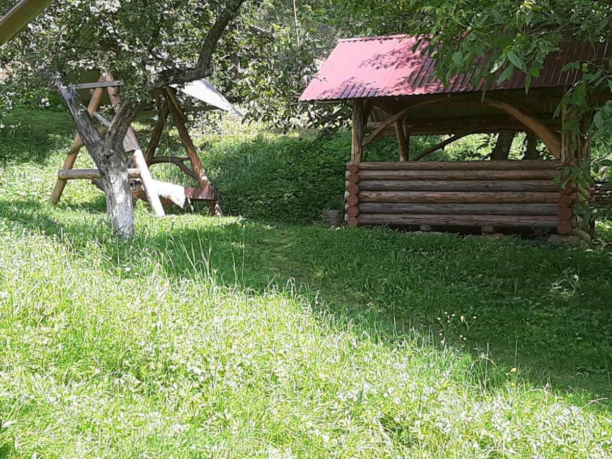 Котедж Барвінок Верховина Екстер'єр фото